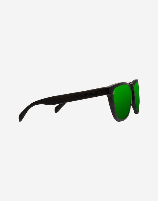 Regular Polarized Matte Black Emerald