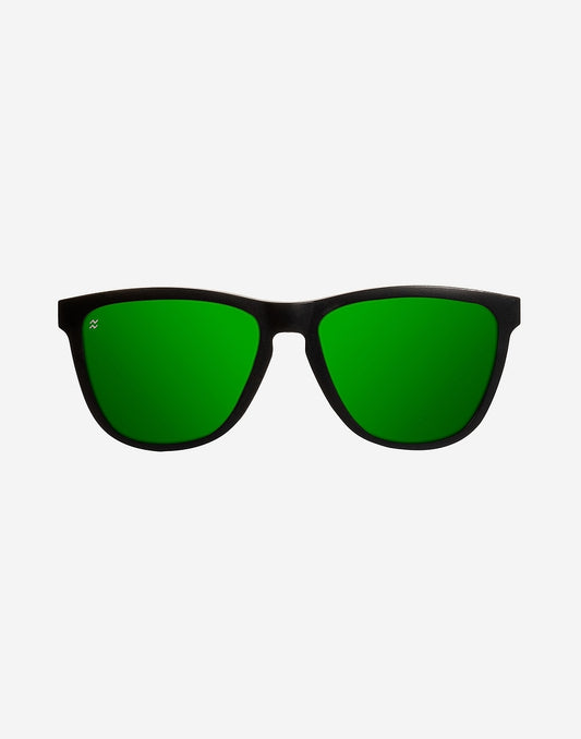 Regular Polarized Matte Black Emerald